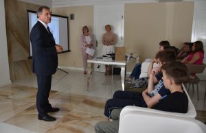 Zawód: urzędnik. Wizyta uczniów SP 5 w Urzędzi