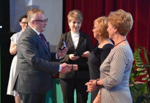 Konferencja okazji 100-lecia Publicznych Służb Z