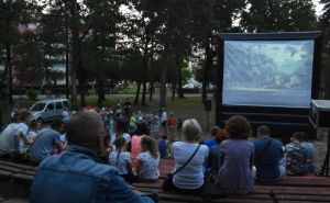 Kino plenerowe w Leszczynach