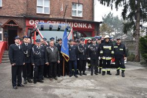 OSP Czerwionka świętuje otrzymanie nowego wozu b