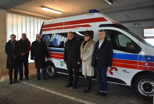 Nowa karetka dofinansowana ze środków Gminy i Mi