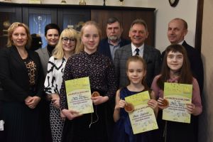 VII Międzynarodowy Konkurs Młodych Pianistów na