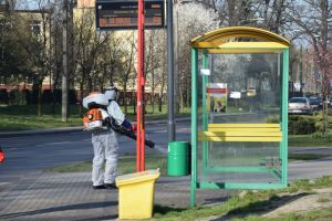 Dezynfekcja wiat i przystanków autobusowych