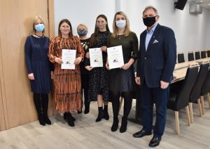 Nagrody dla asystentów rodziny