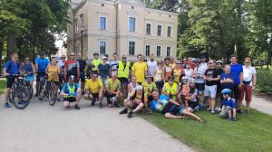 Sztafeta rowerowa i festyn na terenie leszczyński
