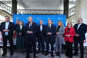 Stop kolei, która dzieli