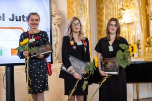 Dominika Siwek finalistką konkursu Nauczyciel Jut