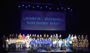 „Sto lat” dla babć i dziadków