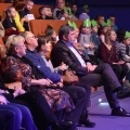 Przedszkolaki składają życzenia babciom i dziadkom