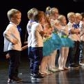 Przedszkolaki z najlepszymi życzeniami dla mam