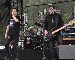 Around The Rock za nami (14)
